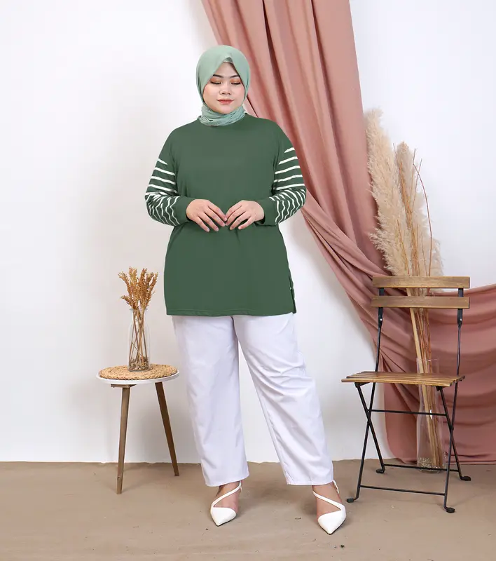 Kaos Wanita Lengan Panjang / Atasan Lengan Lengan Manset / Koas Oversize Wanita / LD 120 PJ 80 Baju Lembut Samping Variasi Basic Polos Hitam Top Tangan manset Muslim Dalaman 1