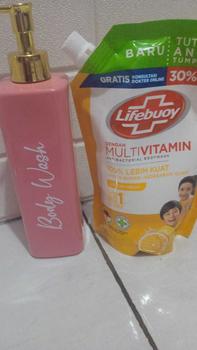 Product Review of Botol Sabun Cair Isi Ulang 500ML KOTAK PINK PUMP GOLD from B**a 0