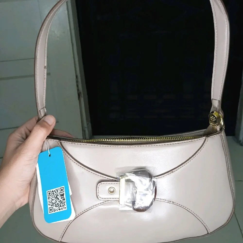 tas pesta cantik warna Coklat