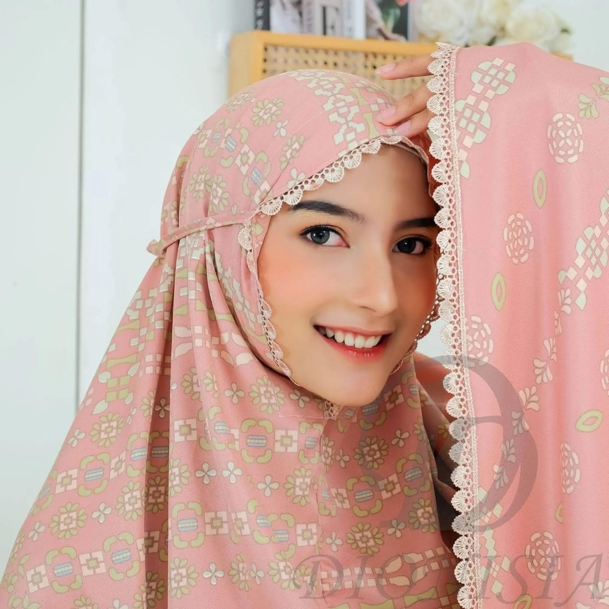 Mukena 2 in 1 Dewasa Armania Silk Motif Series Dealova Premium Mukenah Muslim Cantik Mewah