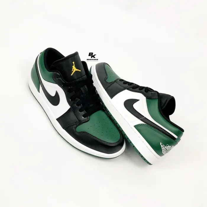 AIR JORDAN 1 LOW GREEN TOE 3