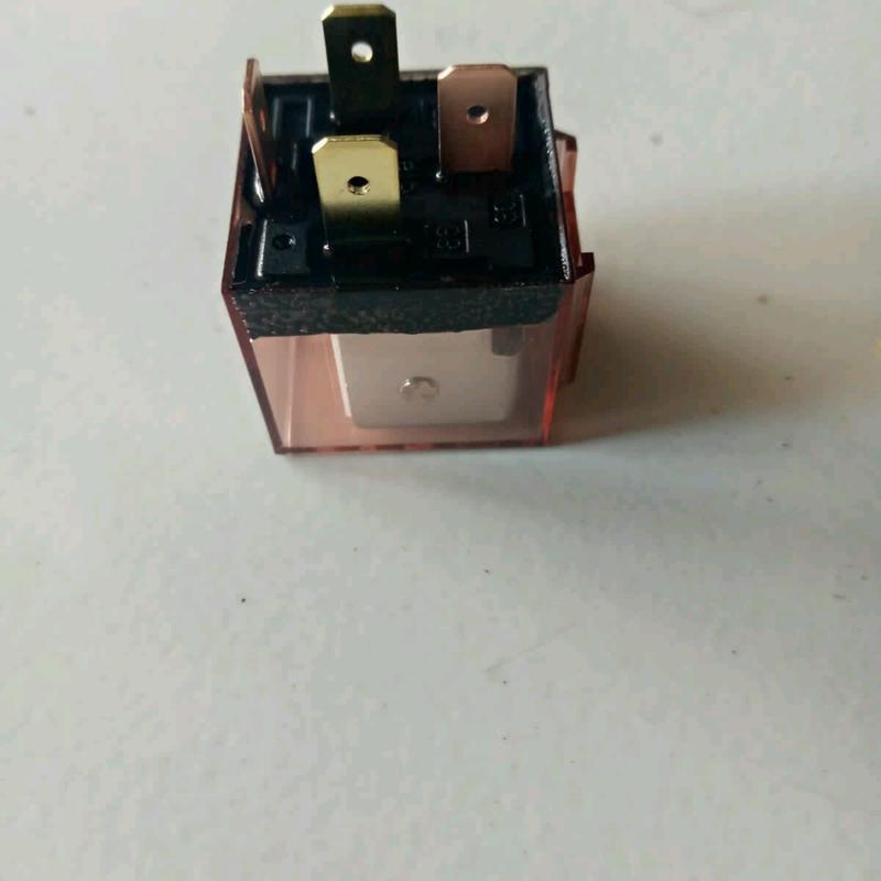 rilay 4 kaki 12 sampai 24 volt .80 ampere 1