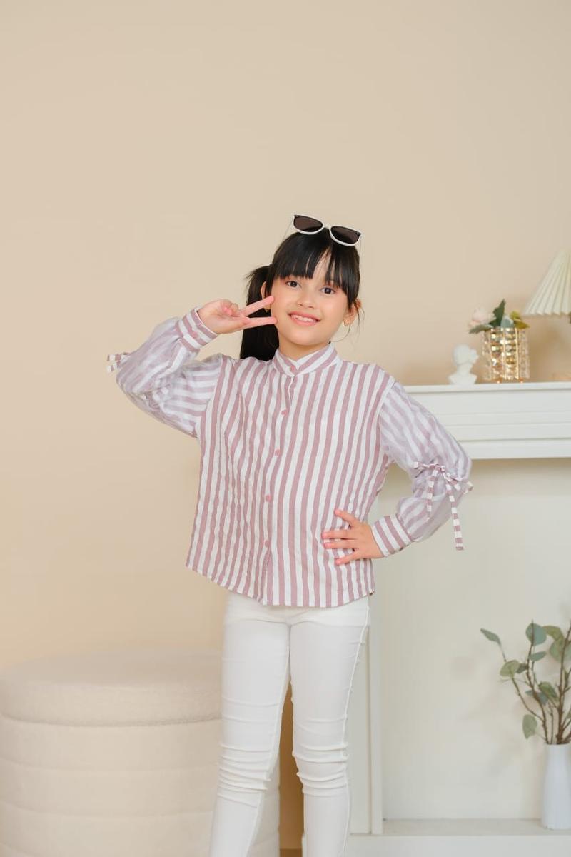 Product Introduction of 3-12 TAHUN KEMEJA ANAK OVERSIZE ORGANZA KEMEJA ANAK MOTIF SALUR Fashion 11