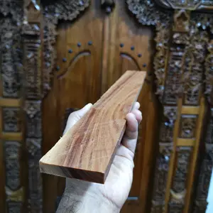 Kayu Cendana Ukuran 45cm x 5cm x 1cm - Material Kayu Berkualitas Tinggi untuk Proyek Kayu Anda