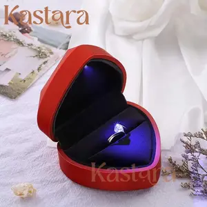 Kotak Cincin Isi 2 Bentuk Hati Lampu LED Ring Box Tempat Liontin Berlampu Wedding Lamaran PVC