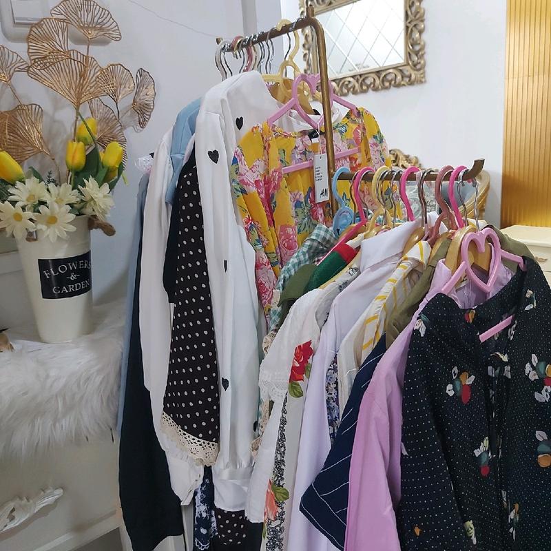 BAJU ATASAN BKK DAN BUTIK TEBUS MURAH 1