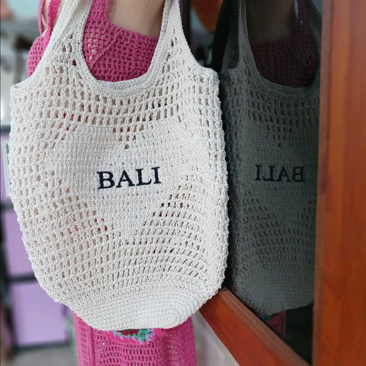 tas rajut crochet love bali
