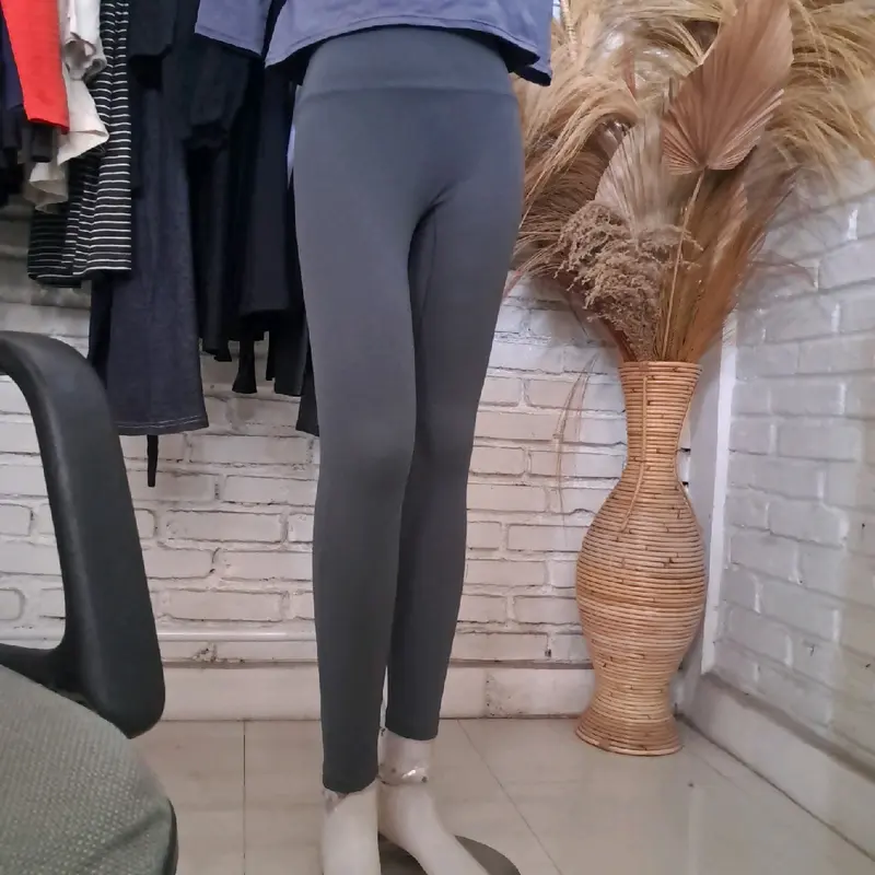 leging sport Legging Outdoor Wanita Pakaian Olahraga 1