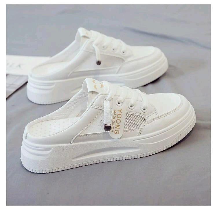 Sepatu  Flat Slip On Yoong  Wanita Kasual Shoes 1