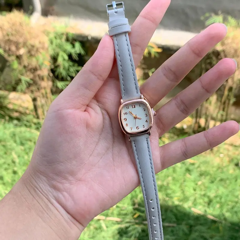 ANKL008 Jam Tangan Quartz Strap PU Analog Casual Gaya Retro Wanita Bulat Watch Korean Fashion 4