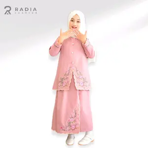 Radia Fashion Baju Muslim Anak Cantika Printing dengan Pita dan Pasmina Mewah Lebaran Dress Setelan Motif Syari Remaja Katun Wanita Gamis Rayon Celana