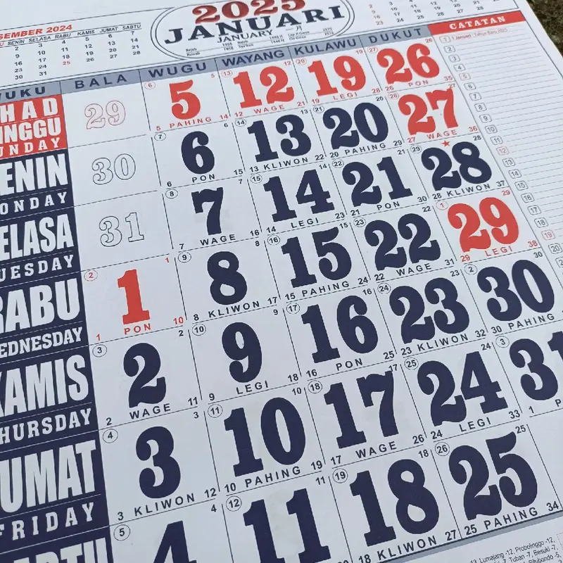 KODE MDA 109 II Kalender Nasional 2025 KALENDER JUMBO 2025 / Kalender Dinding JUMBO 2025 41x60cm 1