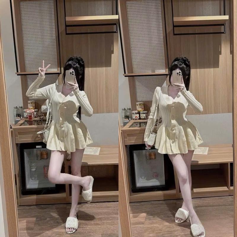  Váy Đầm len cổ tim phối 2 Tone màu trẻ trung xinh xắn dáng xòe nhẹ nhàng duyên dáng Hot Trend co giãn thoải mái Dự tiệc Đi chơi quý phái tiểu thư - Dành Cho Nữ + TOP WOMEN "Helisa" 