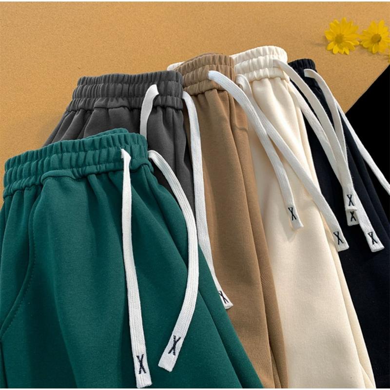 Quần đùi short nam nữ unisex in hình shin dễ thương chất liệu umi dày dặn thoáng mát form chuẩn - Rewshop 1