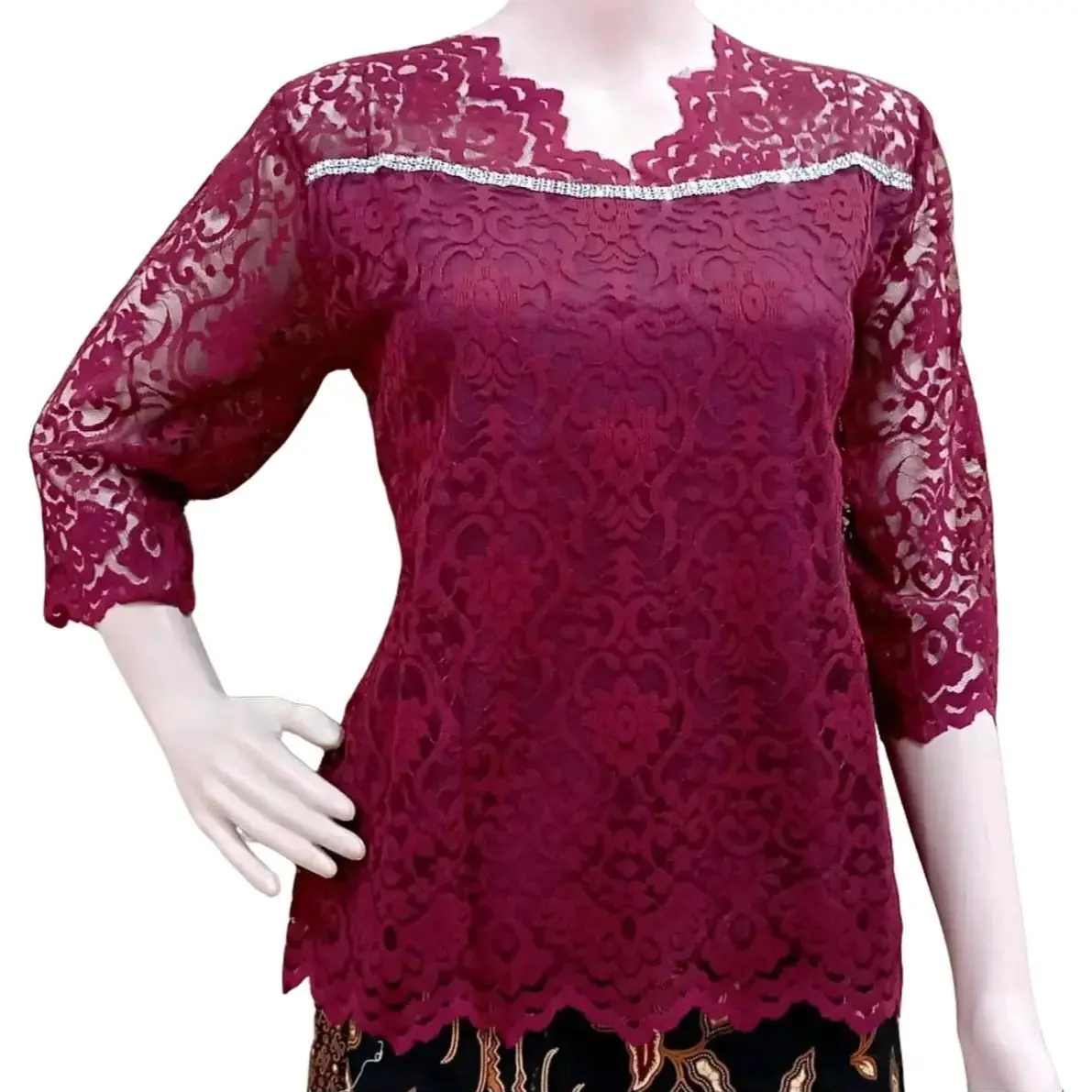 SL Blus/Atasan Wanita Dewasa Berbahan Brokat Lembut, Halus Dan Motif Bunga Yang indah,Kualitas Yang Terjamin Bagus Dan Terbaik Model Yang Kekinian Dan Top Terbaru Cantik..