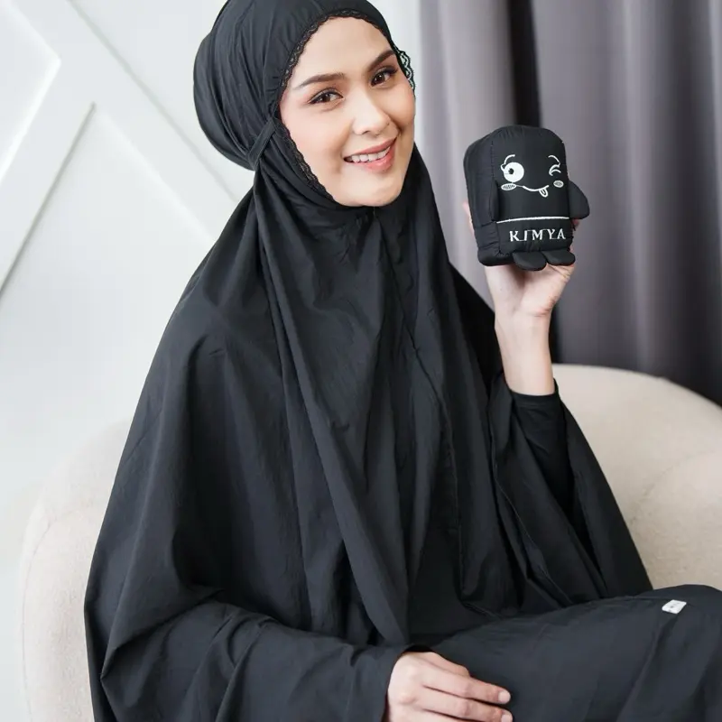 Mukena Boneka Chibi mini travel atas bawah dg dagu resleting cocok buat bepergian bahan soft parasut solite dingin dan adem by Kimya cocok dipakai traveling atau daily Muslim Standar Renda Panjang Pouch Tebal Dewasa Mukenah Nyaman Cantik