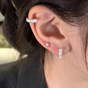 EAR PARTNER-新しいイヤリング、人気のあるニッチデザイン、高級感のあるイヤボーンスタッド、女性用ネジイヤリング（eh-2227）