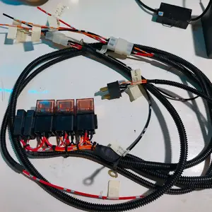 Relay Set Double Biled Input Soket H4 PNP Full Soder dengan Kabel Berkualitas Tinggi dan Desain yang Efisien