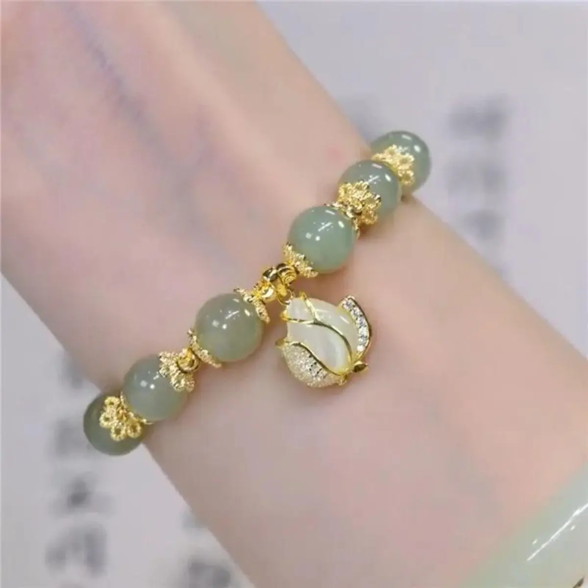 Vòng Tay Hoa Tulip Cho Nữ, Hạt Sang Trọng