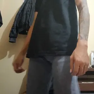 VNCENT.ID Baju Kaos Polo Shirt Pria – Polo Polos Cowok Basic Casual Premium Tebal Hitam Abu Lengan Pendek