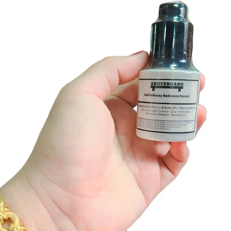 Serum Aboveboard Original Mencerahkan dan Meratakan Warna Kulit dengan TranexamicAcid, Alpha Arbutin, Niacinamide, dan Centella Asiatica Perawatan Wajah 2