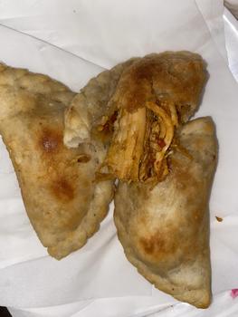 Product Review of 1 Pack Cireng Mercon Umafood Isi Ayam Suwir Pedas / Jando Pedas / Usus Pedas / Ati Pedas / Keju from a**e 2