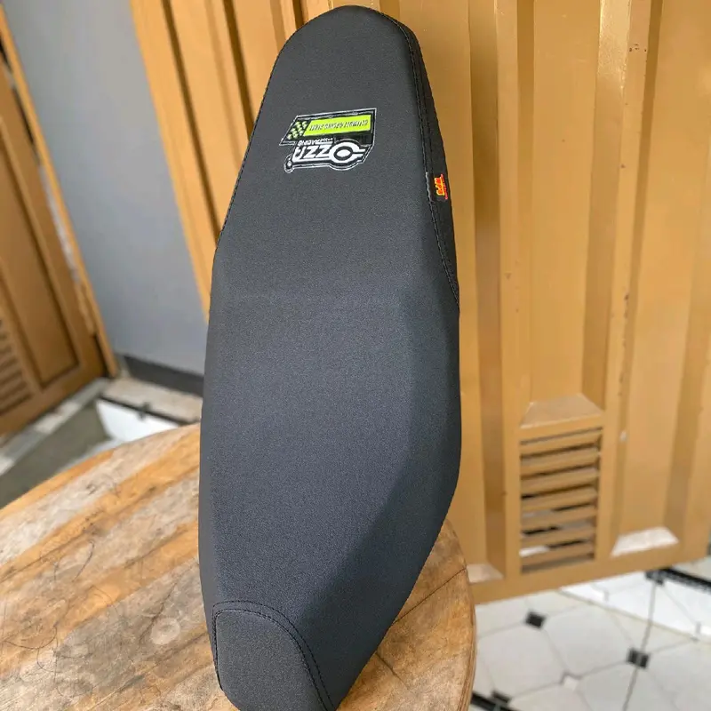 JOK DOUBLE SEAT OZZA RACING-JOK FIZ R/VEGA LAMA, JUPITER Z BURHAN, JOK JUPITER Z1, VEGA ZR, BEAT POP, BEAT DELUXE, BEAT KARBU, LAINNYA Racing 1