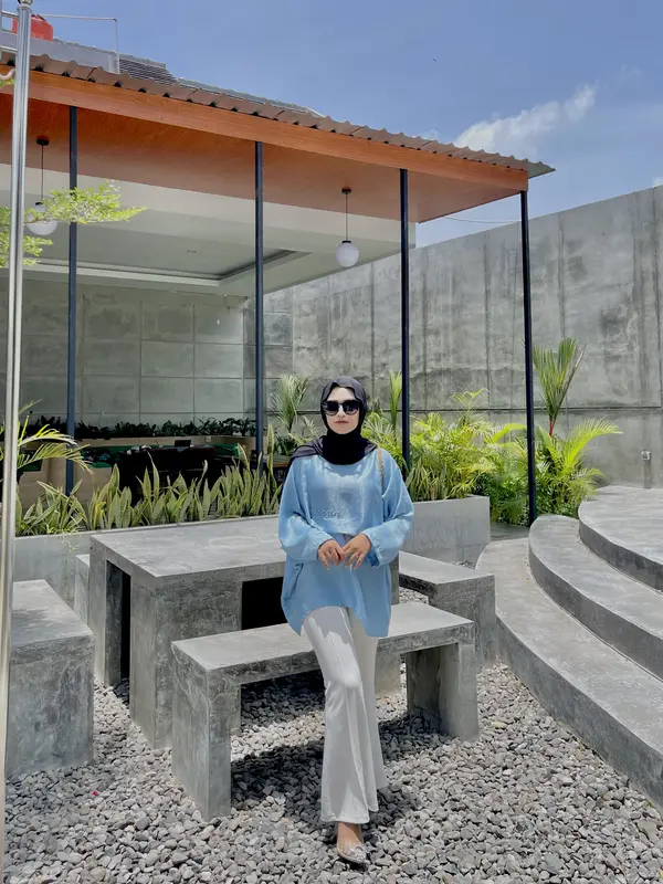 ALISA KAFTAN BLOUSE RAYA SILK Simple Muslim Payet Atasan Lebaran 1