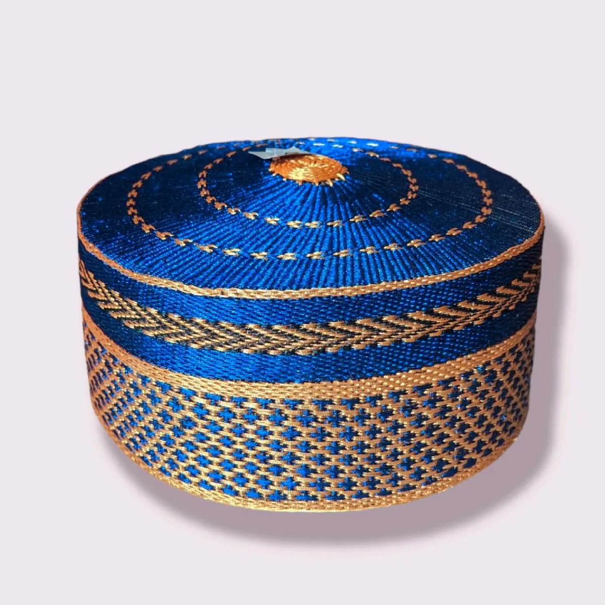 Songkok Recca Bugis Motif Biru Emas Batik Kopiah Dewasa Peci Pamiring Guru Bone Soppeng Wajo Makassar Takalar Bangsawan Arung Malebbi Gagah Jumbo Pria Lembut Nyaman Elegan Topi Cowo Benang