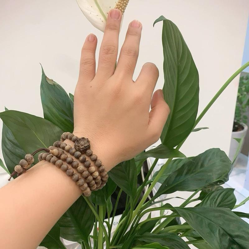 Vòng tay trầm hương tốc tự nhiên 108 hạt phụ kiện