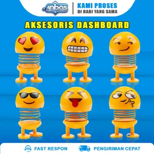 Boneka Emoji Goyang Dashboard Mobil Pegas Lucu Hiasan Interior Mobil Karakter Ekspresi Universal