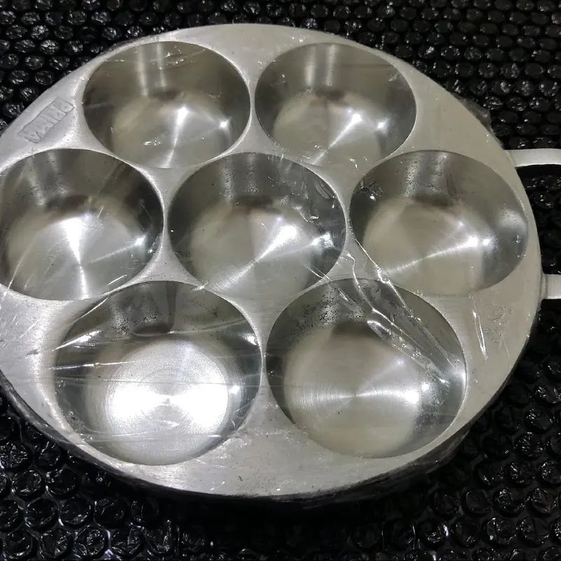 Cetakan kue bikang bawah rata super tebal, cetakan carabika prima, cetakan kue bikang mawar super tebal cetakan kue lumpur,apem, martabak mini, pukis dll ,bonus tutup + sutil 1