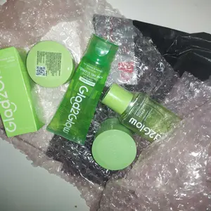 【Buy 3 Get 4】Glad2Glow Deep Jerawat Bundle all in 1-Skincare Paket-Gel cleanser+Acne Moisturizer+Serum Ceramide Kering Membersihkan Wajah Acid Mencerahkan Vitamin Berjerawat Niacinamide Facial Exfoliating Pencerah totol jerawat yg ampuh