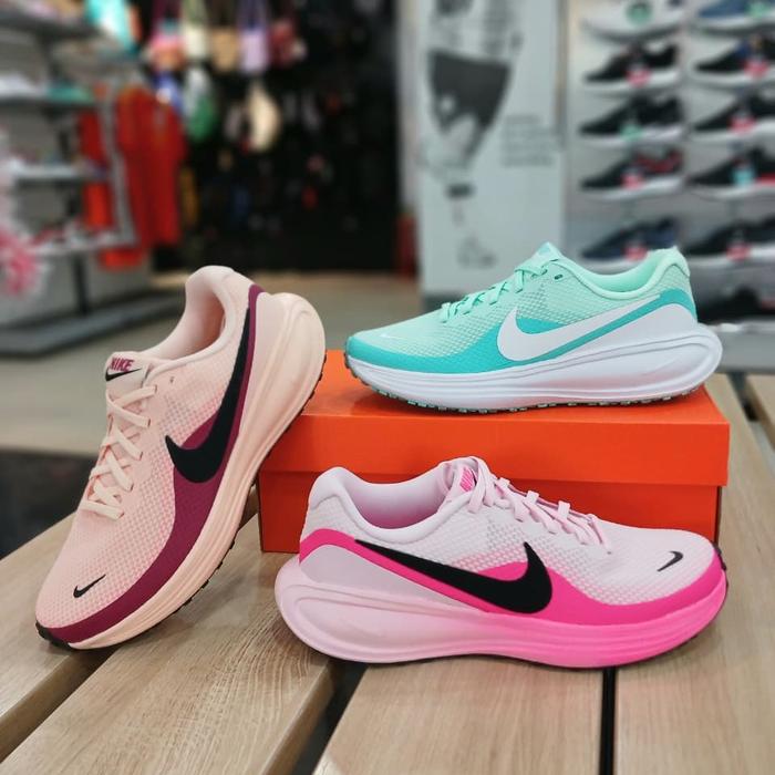 sepatu running nike wanita original