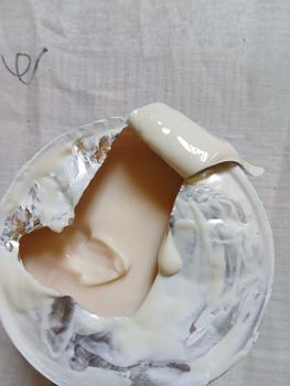 Product Review of Omaira Lightening Lotion with 5% niacinamide + Sunscreen Agent | Membantu Mencerahkan Kulit Tubuh | Membantu melindungi dari paparan sinar UV | Membantu Melembabkan Kulit Tubuh | Membantu menyamarkan Bekas luka (BPOM dan HALAL) from M**i M**i 3