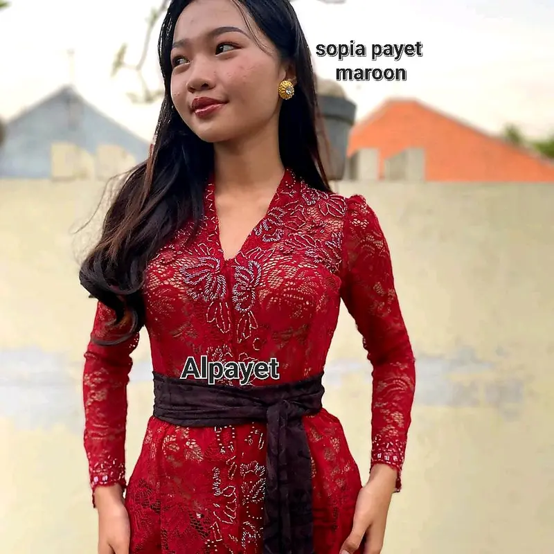 kebaya kartini brokat sopia payet kancing depan 0
