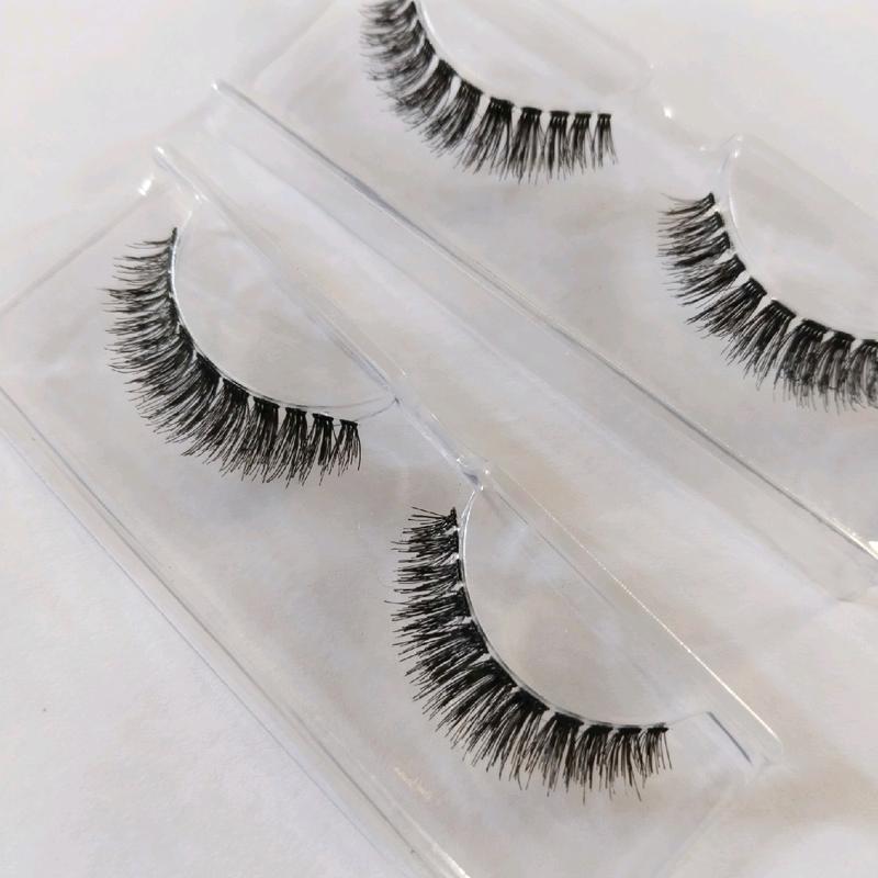 Bulumata 3D  G11 Short 3D 9 mm Tray bening jual Lusinan isi 12 pcs/12 pasang  sudah full tutup mika Bulumata 1