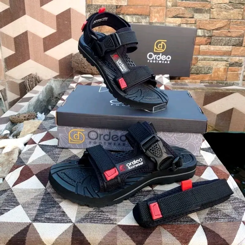 sandal gunung slop hiking kwalitas original premium kekinian Sendal Pria Wanita Fashion Shoes 1
