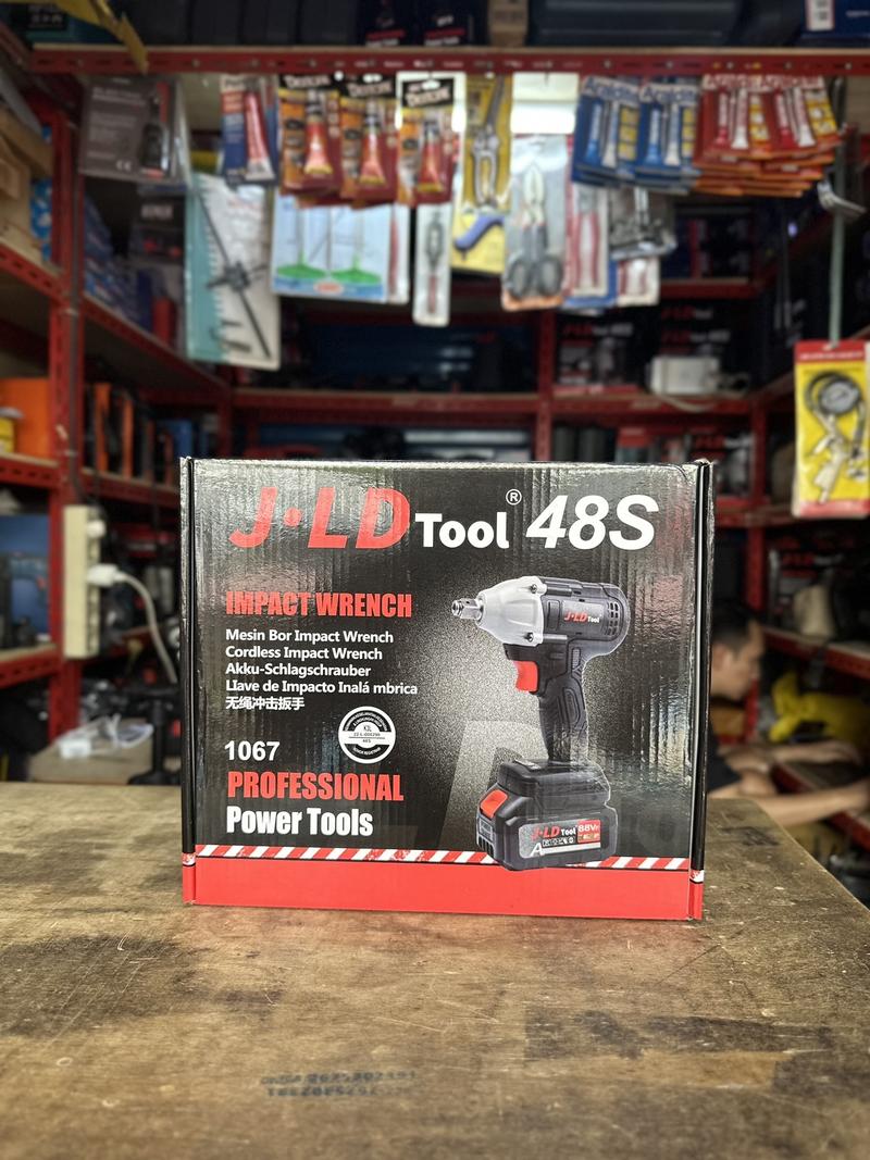 Product Introduction of Gudang Jatek Impact wrench Cordless JLD 350 NM Mesin Impact Wrench Baterai 88 Volt 1