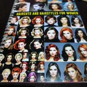 Buku Catalog SALON WANITA model rambut Cewe Perempuan Majalah foto gaya rambut potong rambut 14 Halaman Paper Stationery