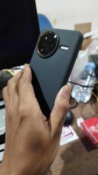 Product Review of POCO F7 Ultra (12/256GB)(16/512GB) | Snapdragon 8 Elite | VisionBoost D7 Chipset | 120W/50W wireless HyperCharge | 2K AMOLED display [Official Store] from r**a 0