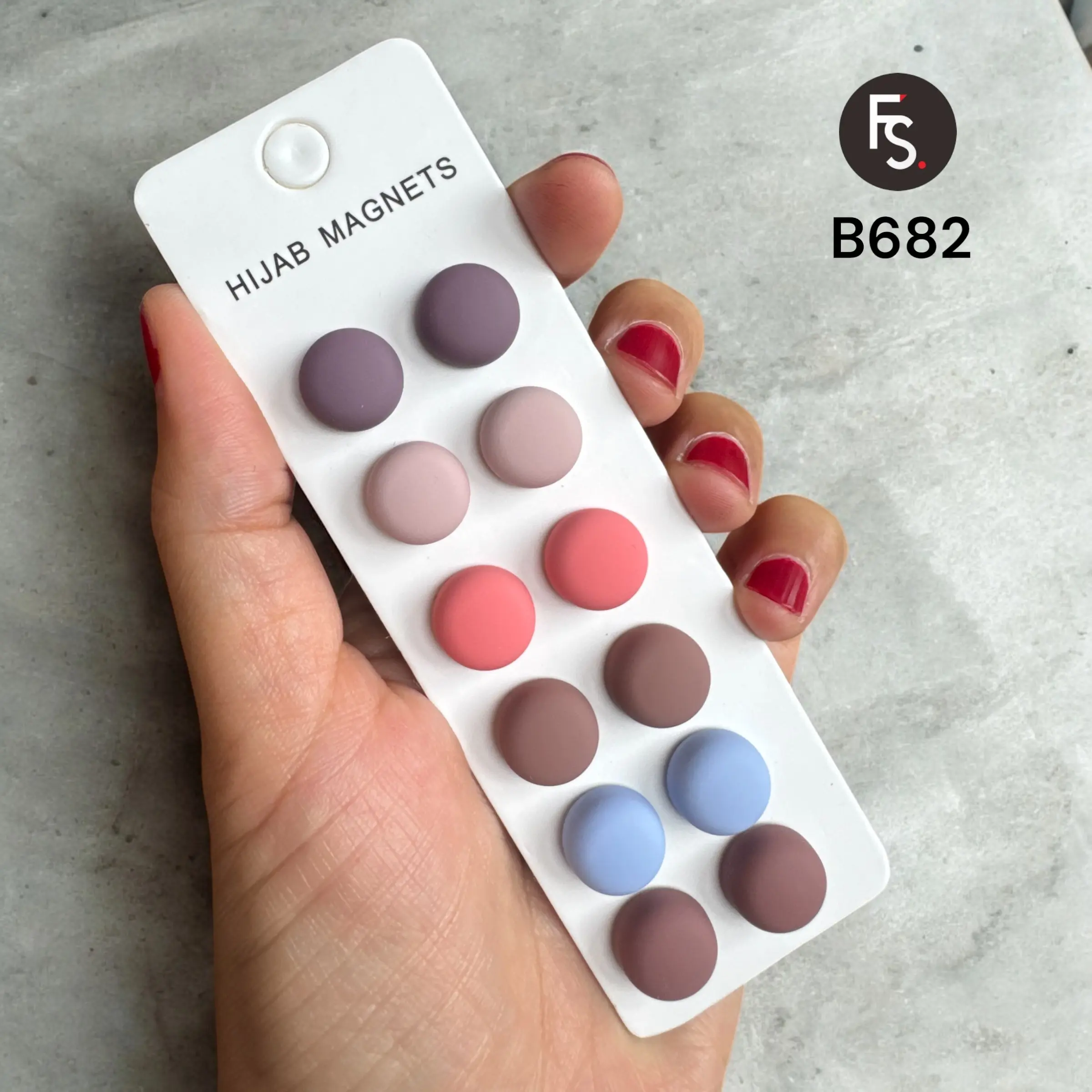 Pin Magnet Hijab Jilbab Baju Kerudung Doff B682 Peniti Wanita Muslim