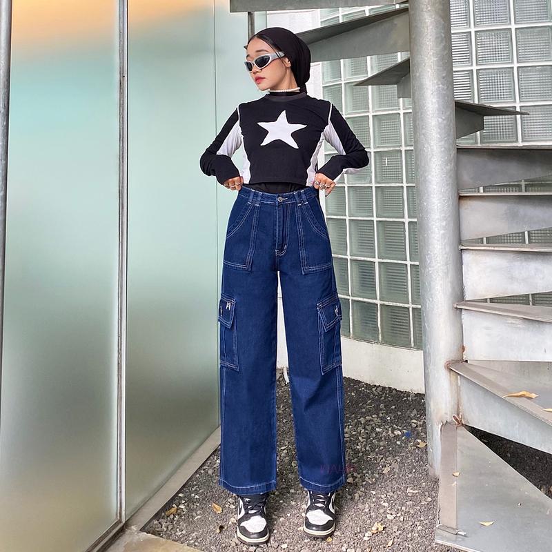 WAUW - CRUEL Highwaist Loose Cargo Jeans Cat. 1 4