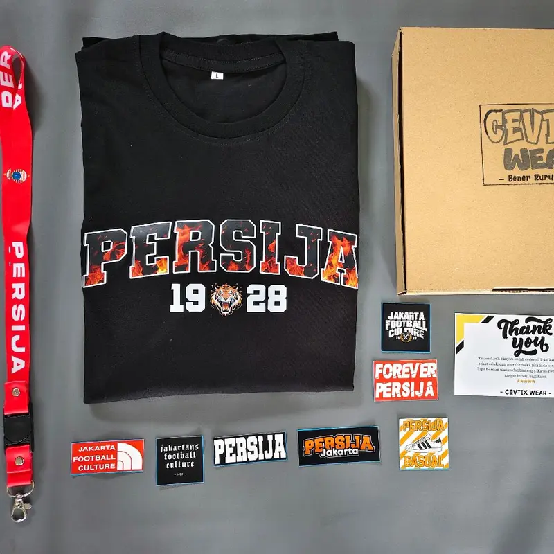 KAOS PERSIJA FULL BONUSS LANYARD, BOX, STIKER 0