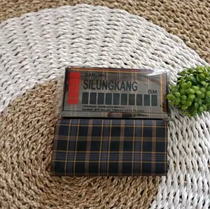 Jembatan Merah Sarung Bugi Khas Minang Silungkang BM Motif Kotak-Kotak Elegan