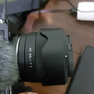 Viltrox AF 25mm f1.7 Air APS-C E Lens For Sony E-Mount Garansi Resmi