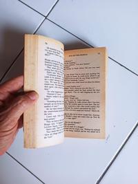 Gambar Eye Of The Needle by Ken Follett dari Toko Buku Bekas Aksiku Kota Administrasi Jakarta Timur 5 Tokopedia