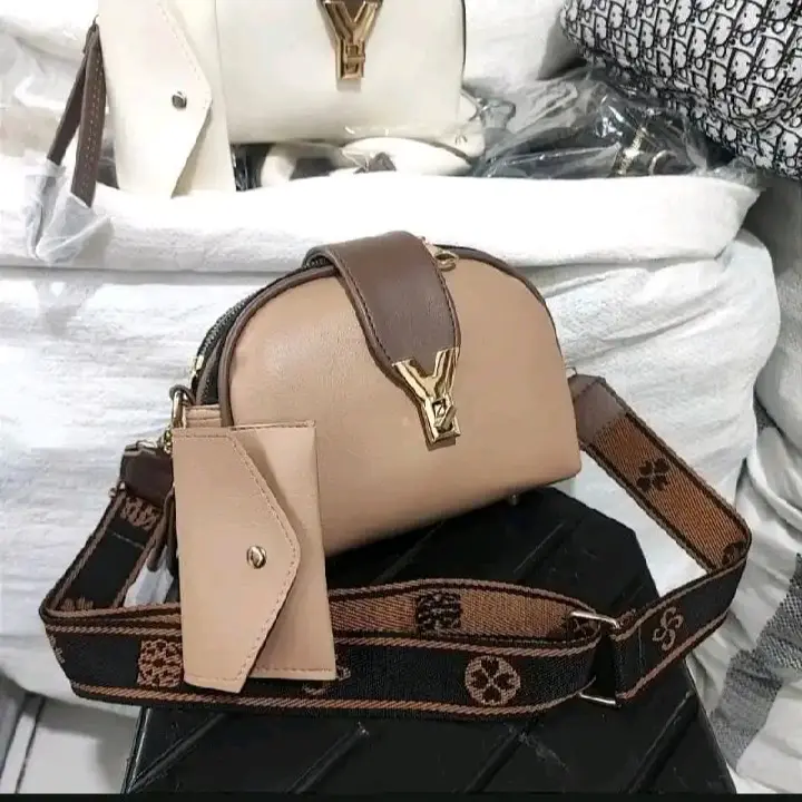 TAS WANITA SLINGBAG KUNCI PUTAR 3 RUANG LIDAH POLOS/TAS SELEMPANG BAHU WANITA/TAS FASHION WANITA TERBARU 3