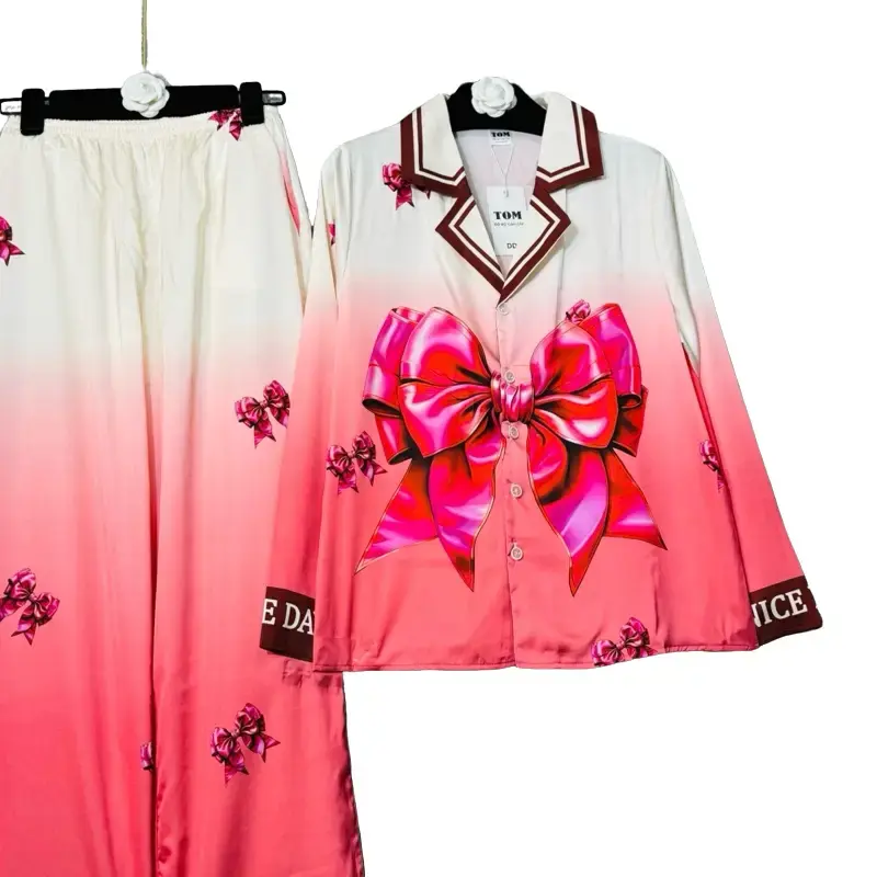Pijama Lụa latin hồng loang đậm, tay dài quần dài, quần có túi may chằng đáy kĩ, from 40-58kg
