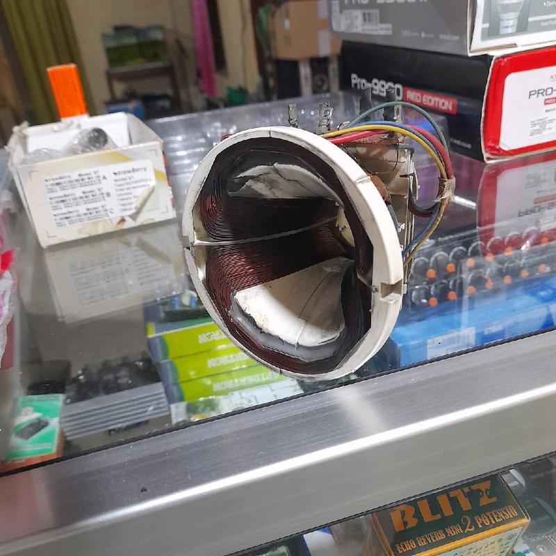 Defleksi Gulungan Konde Yoke Tv Leher Kecil Universal Cocok Untuk Samsung Polytron Sharp 0